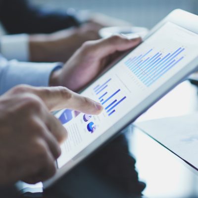 ANÁLISIS DE LA DISTRIBUCIÓN DE DIVIDENDOS 